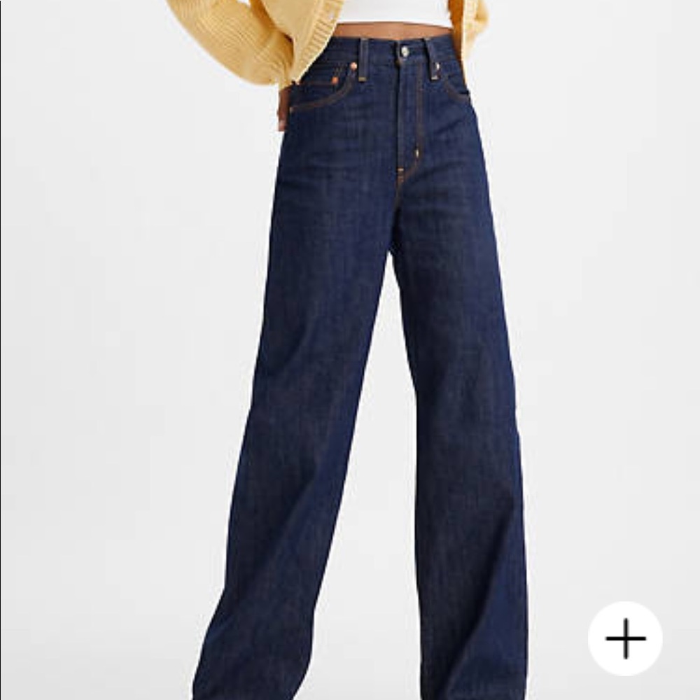Levi’s Ribcage Wide Leg Jeans (Size 30)